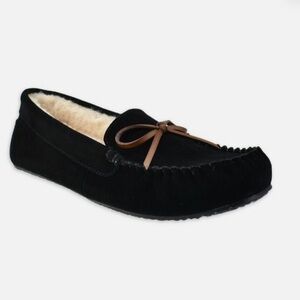 Women’s Joyspun Plush Lined Suede Moccasin Faux Fur Slippers